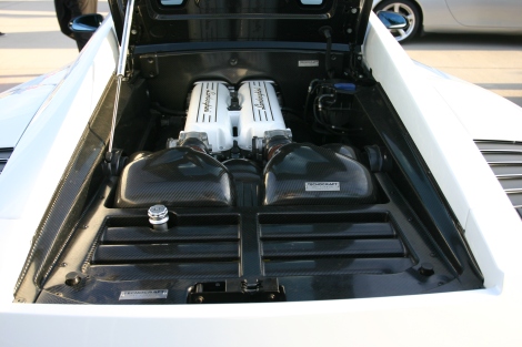 Lamborghini Gallardo engine bay.